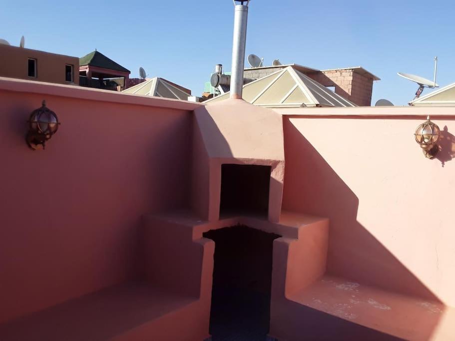 Un Riad Pour Se Divertir En Famille & Se Detendre 마라케시 외부 사진